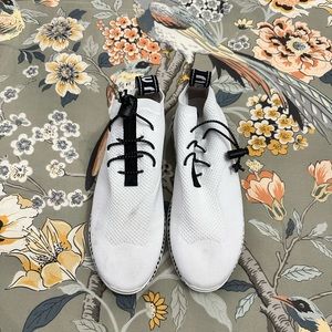 Miu Miu Sneakers